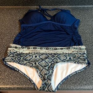 Athleta bathing suit
